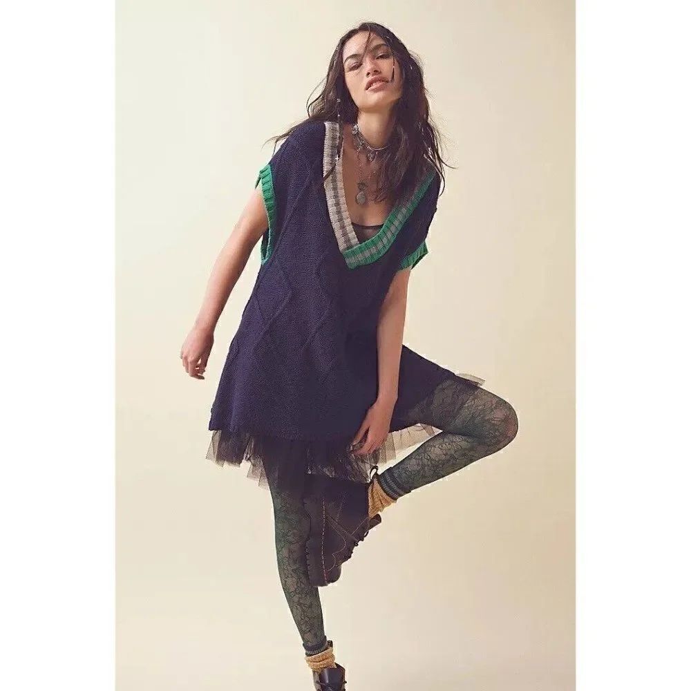 NEW FREE PEOPLE Sz M KENZIE MINI DRESS VARSITY SWEATER TUNIC IN STARLESS SKY